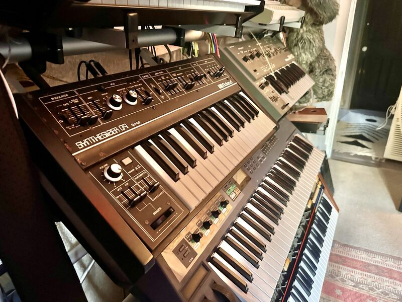 Roland SH-09